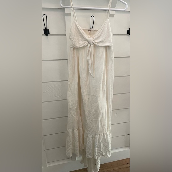 Free People Dresses & Skirts - Free people white cotton high low maxi dress beach knot wedding Sz small cotton